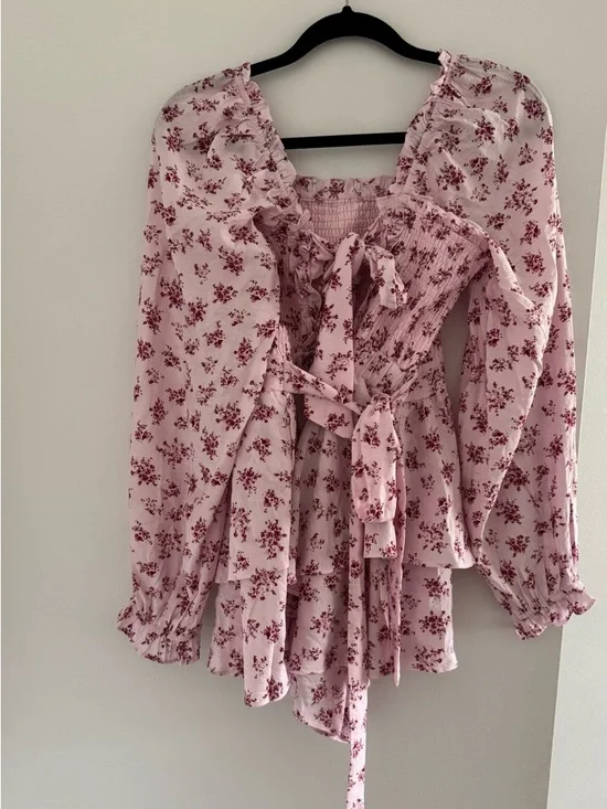 Francesca's Light Pink Dress with Berry Floral Print - Picture 2 of 3